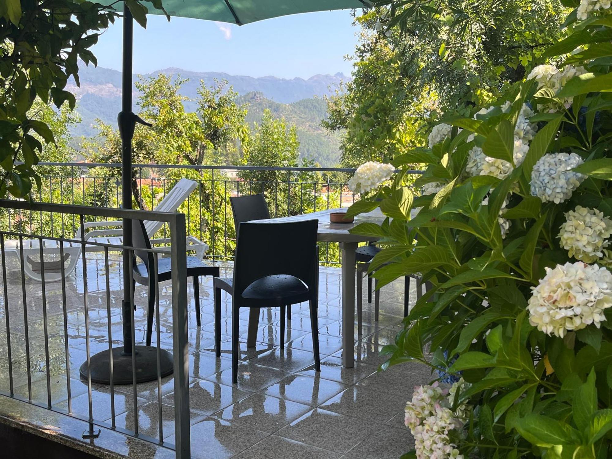Casa De Casarelhos - Vistas Rio, Campo E Montanha - Lareira Apartment Geres Bagian luar foto