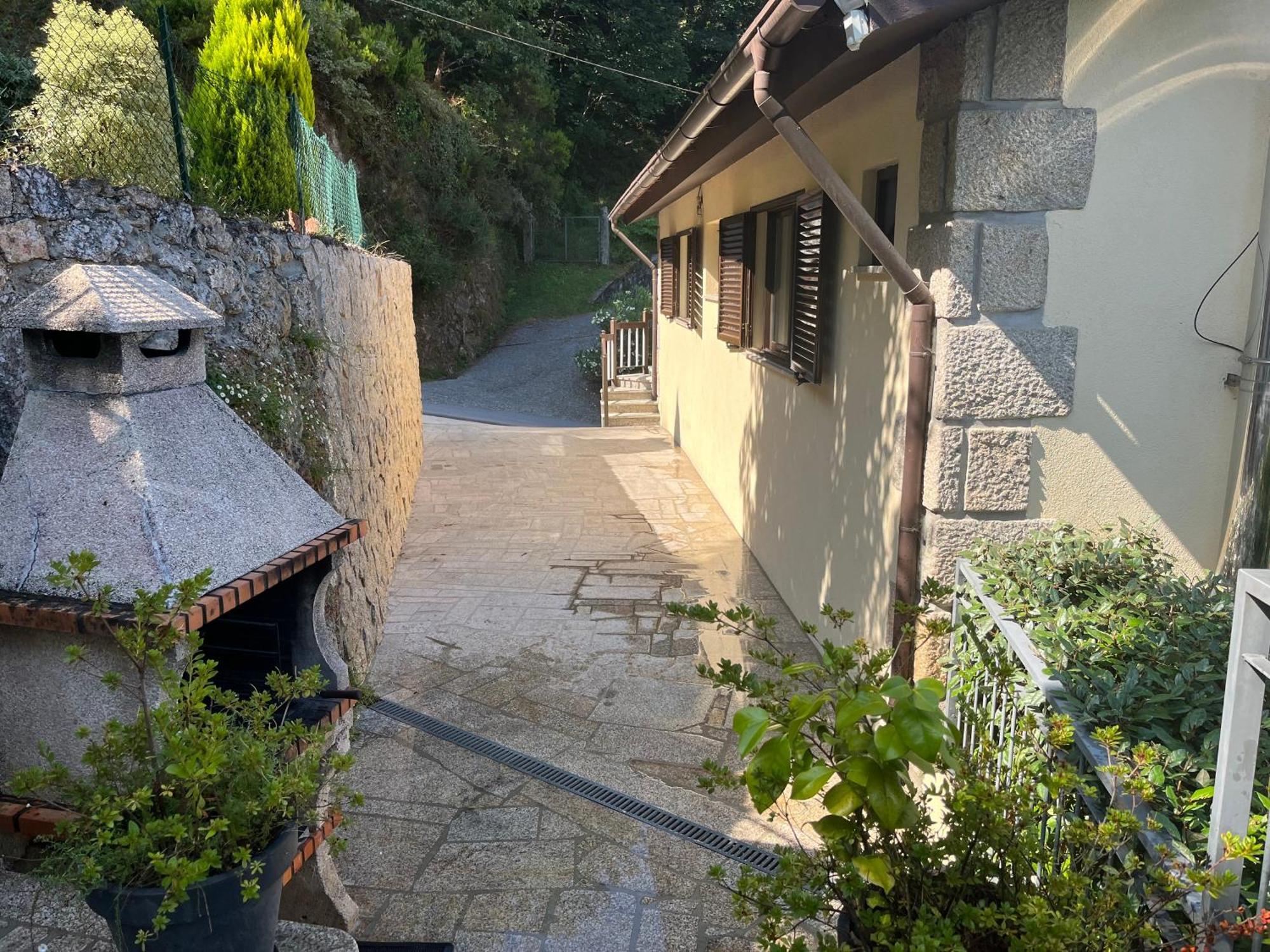 Casa De Casarelhos - Vistas Rio, Campo E Montanha - Lareira Apartment Geres Bagian luar foto