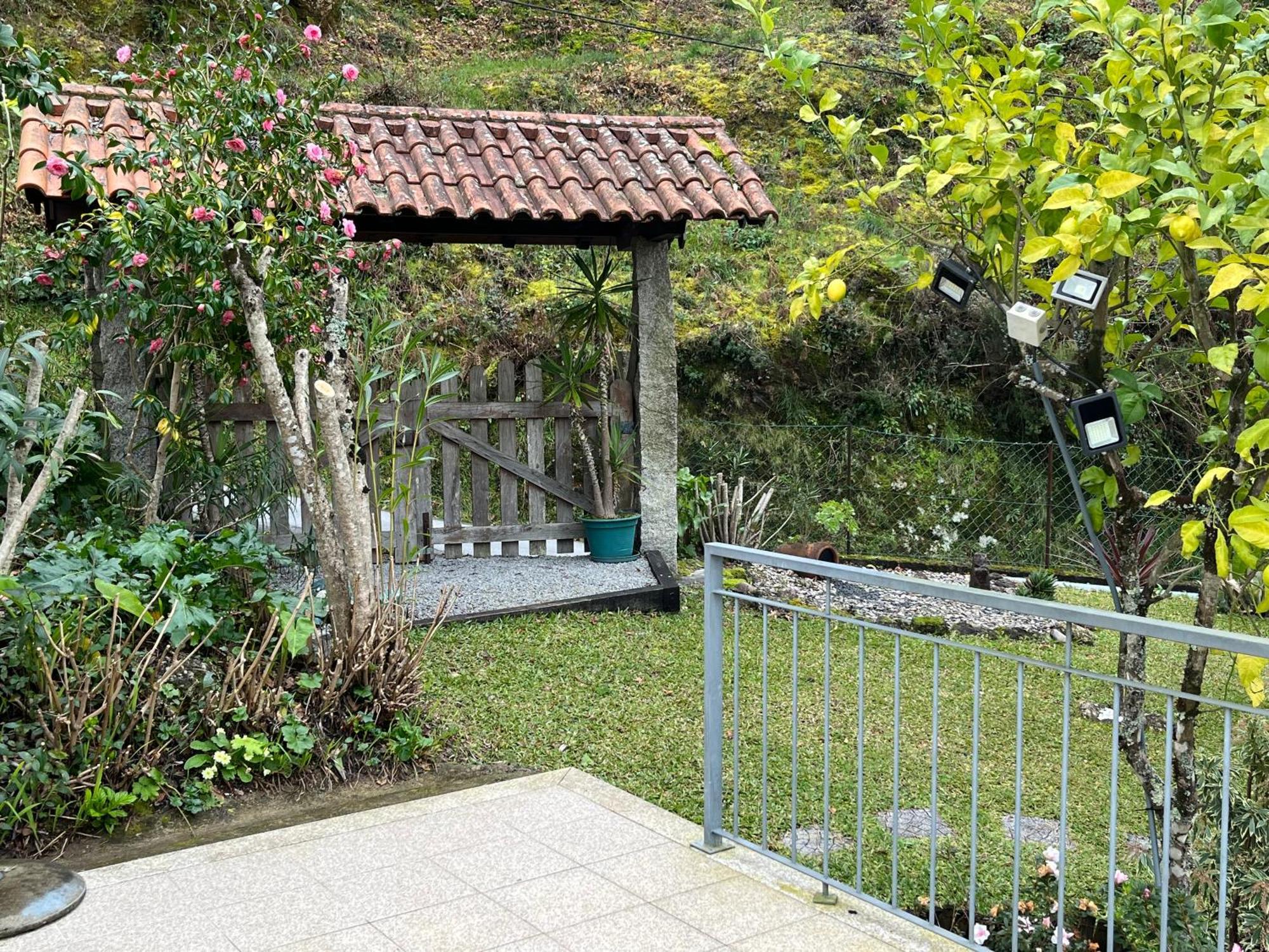 Casa De Casarelhos - Vistas Rio, Campo E Montanha - Lareira Apartment Geres Bagian luar foto