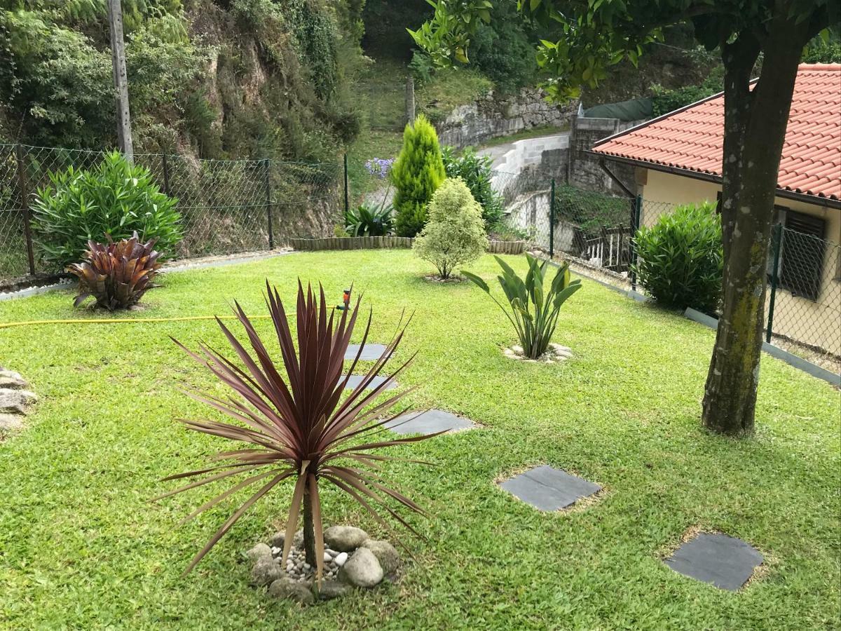 Casa De Casarelhos - Vistas Rio, Campo E Montanha - Lareira Apartment Geres Bagian luar foto