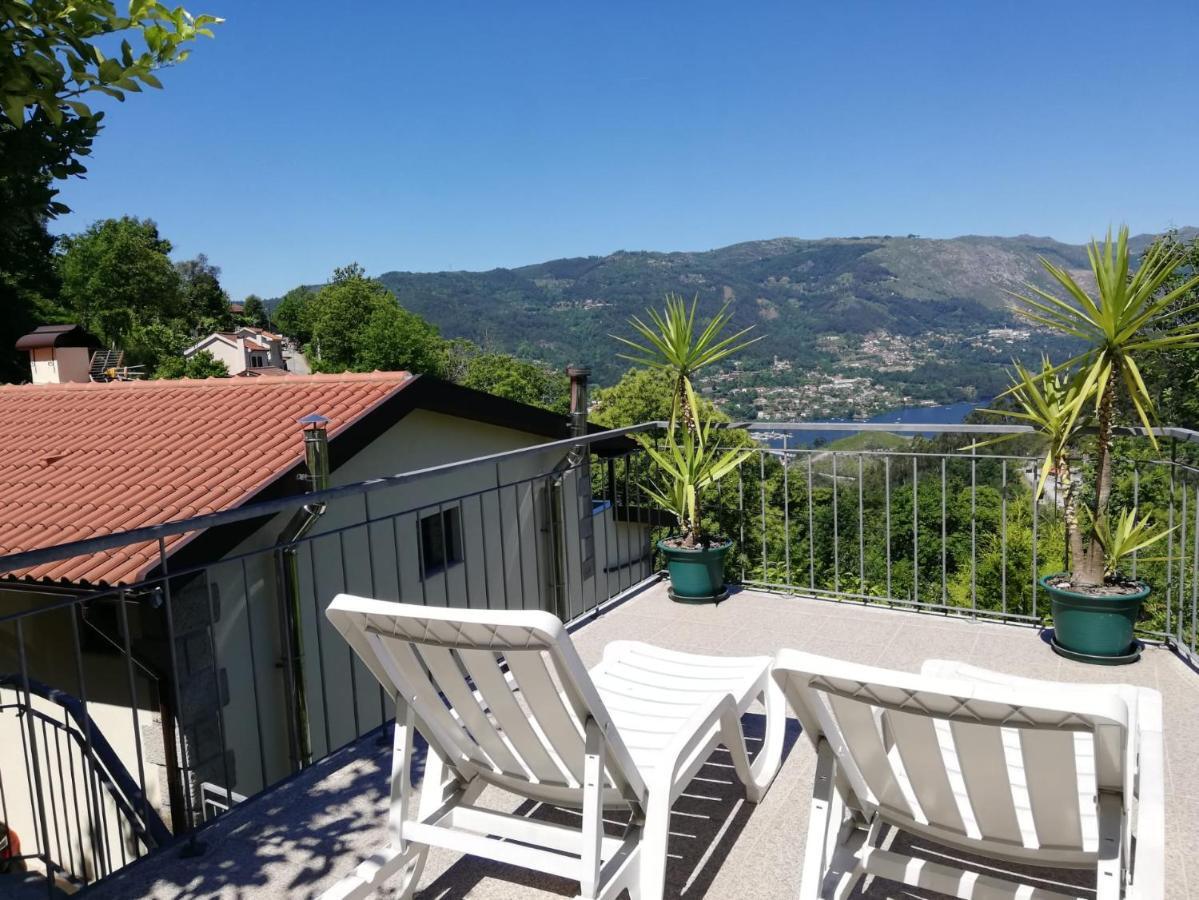 Casa De Casarelhos - Vistas Rio, Campo E Montanha - Lareira Apartment Geres Bagian luar foto